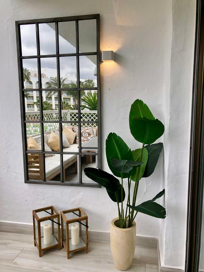 Luxury In La Isla, Walking Distance To Puerto Banus Appartamento